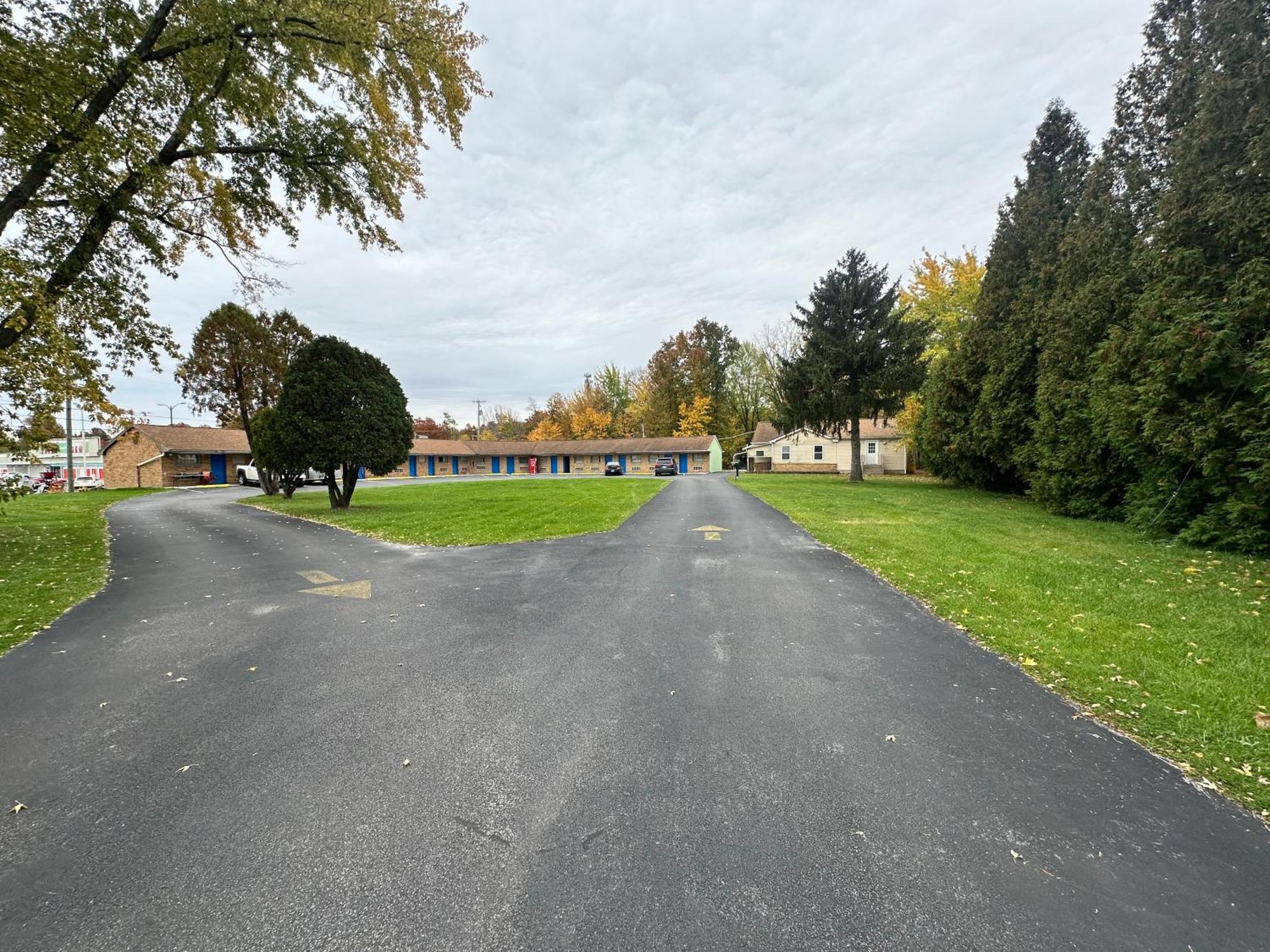 Westgate Manor Motel Austintown & Youngstown Ohio Ngoại thất bức ảnh