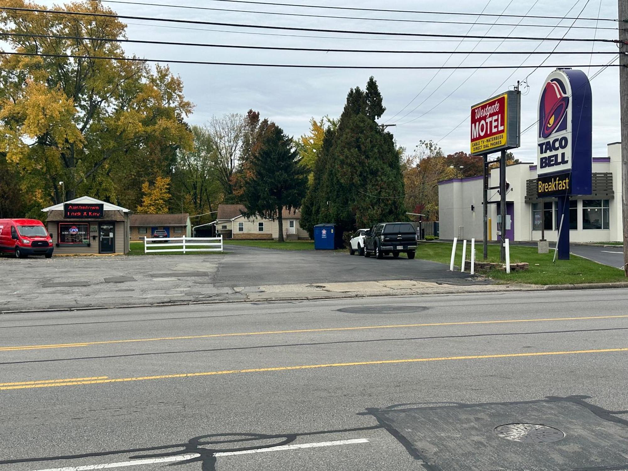 Westgate Manor Motel Austintown & Youngstown Ohio Ngoại thất bức ảnh