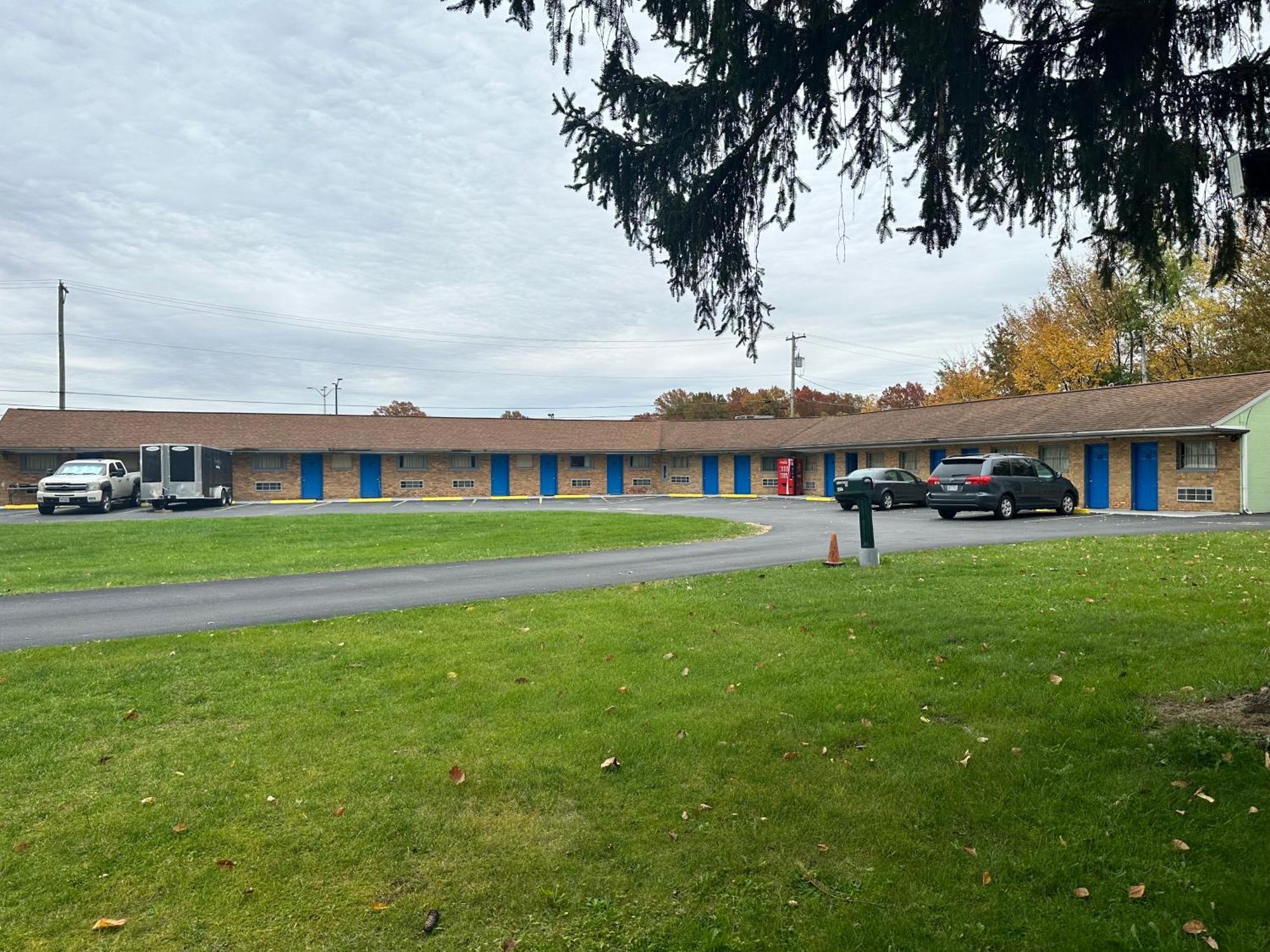 Westgate Manor Motel Austintown & Youngstown Ohio Ngoại thất bức ảnh